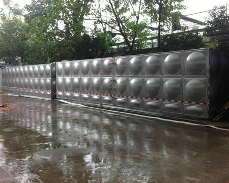 洛陽(yáng)不銹鋼水箱